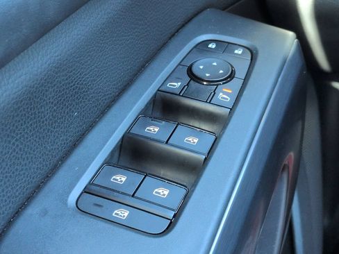 Used 2024 Nissan Pathfinder Rock Creek AWD/4WD image 24