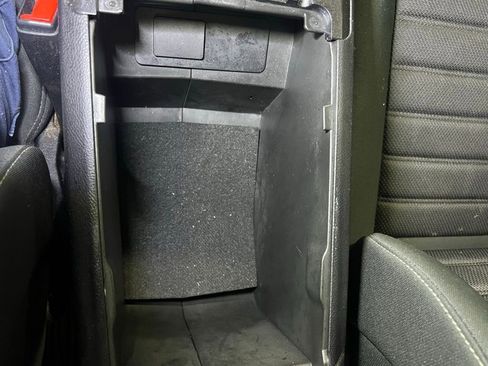 Used 2020 Ford Fusion SE image 33