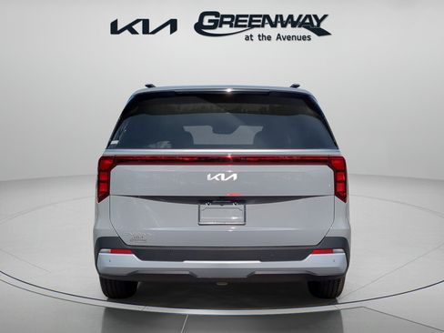 New 2026 Kia Carnival EX FWD image 28