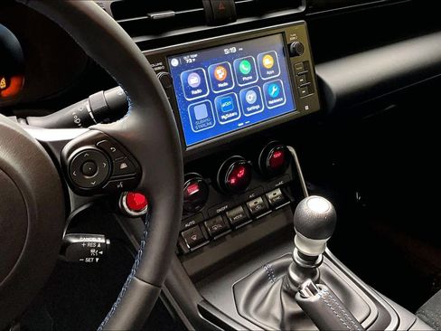 Used 2025 Subaru BRZ tS image 7