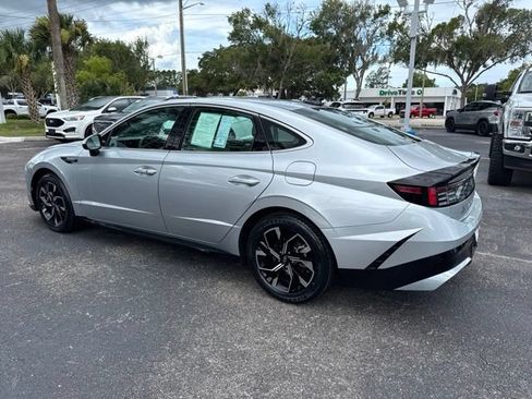 Certified 2025 Hyundai Sonata SEL FWD image 11