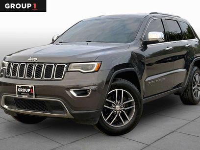 Used 2017 Jeep Grand Cherokee Limited w/ Luxury Group II