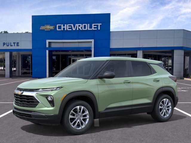 New 2026 Chevrolet TrailBlazer LS w/ LS Convenience Package FWD image 2