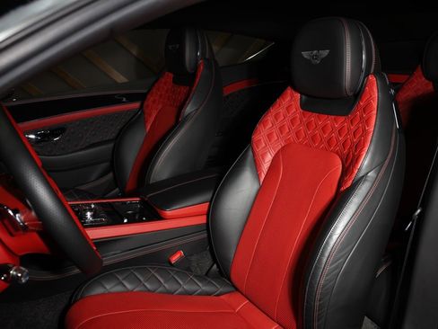 Used 2020 Bentley Continental GT image 6