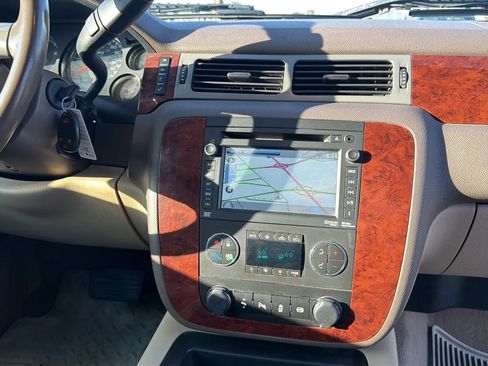 Used 2013 Chevrolet Silverado 2500 LTZ w/ LTZ Plus Package AWD/4WD image 97