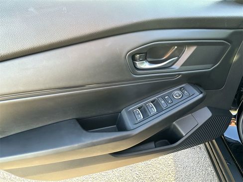 Used 2023 Honda Accord EX image 21