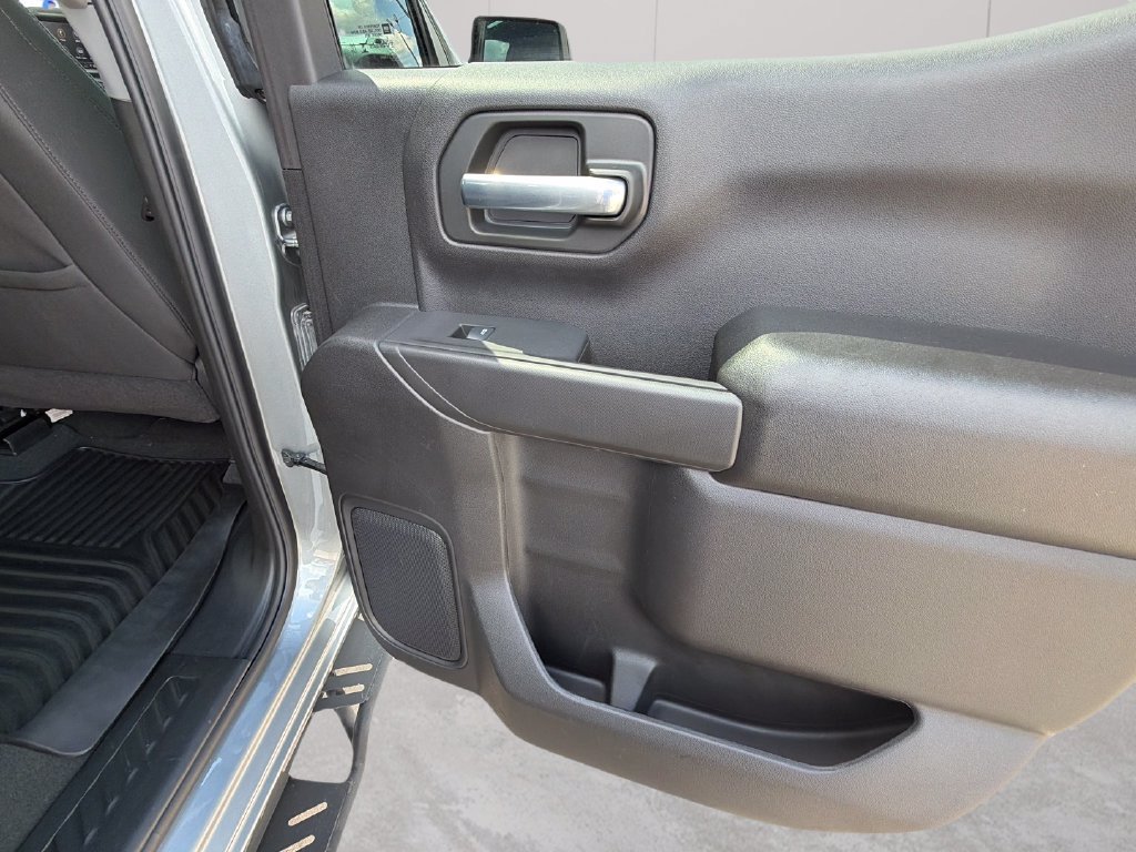 Certified 2025 Chevrolet Silverado 1500 Custom RWD image 32