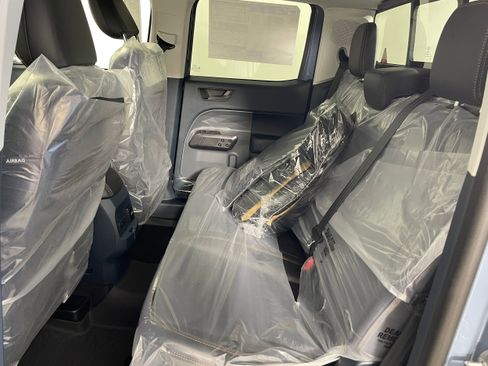 New 2026 Ford Maverick Tremor image 4