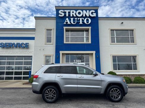 Used 2019 Jeep Grand Cherokee Limited image 17