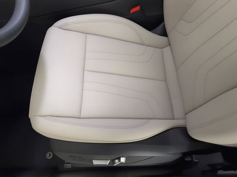 New 2026 Audi Q3 quattro 2.0T AWD/4WD image 16