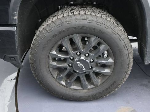 New 2026 Chevrolet Silverado 2500 LTZ w/ Trail Boss Package AWD/4WD image 17