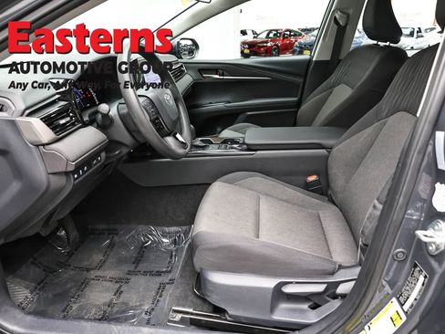 Used 2025 Toyota Camry LE FWD image 14