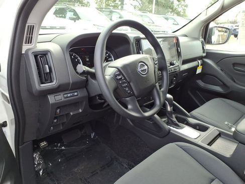 New 2026 Nissan Frontier S image 8