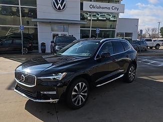 Used 2023 Volvo XC60 B5 Plus video 1