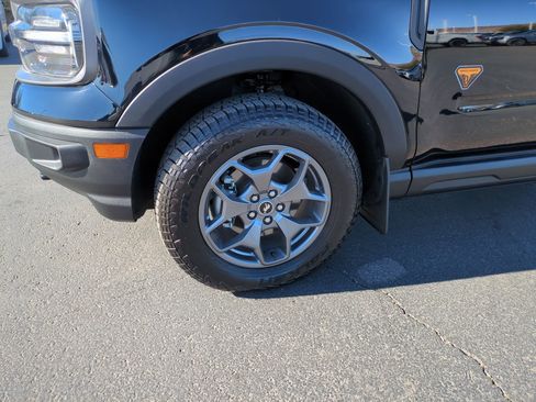 Used 2024 Ford Bronco Sport Badlands image 11