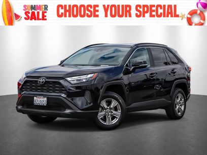 Used 2022 Toyota RAV4 XLE w/ Carpet Mat Package (TMS)