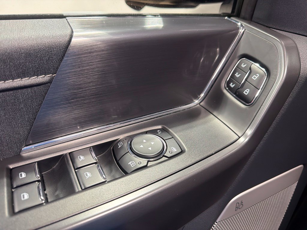 Certified 2025 Ford F150 Lariat AWD/4WD image 27