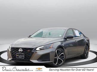 Used 2023 Nissan Altima 2.5 SR video 1