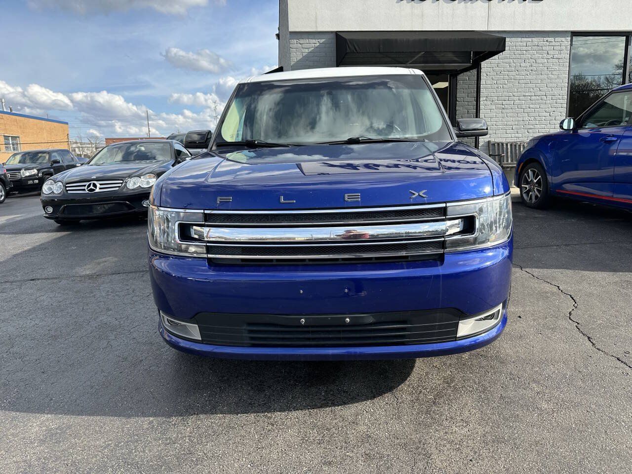 Used 2015 Ford Flex SEL w/ Equipment Group 202A AWD/4WD image 3