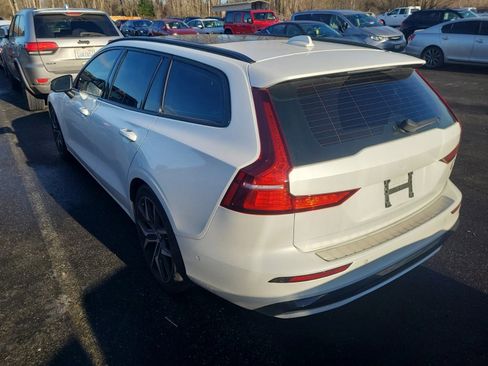 Used 2024 Volvo V60 T8 Polestar image 3