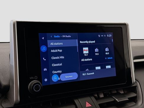 Used 2025 Toyota RAV4 LE image 21