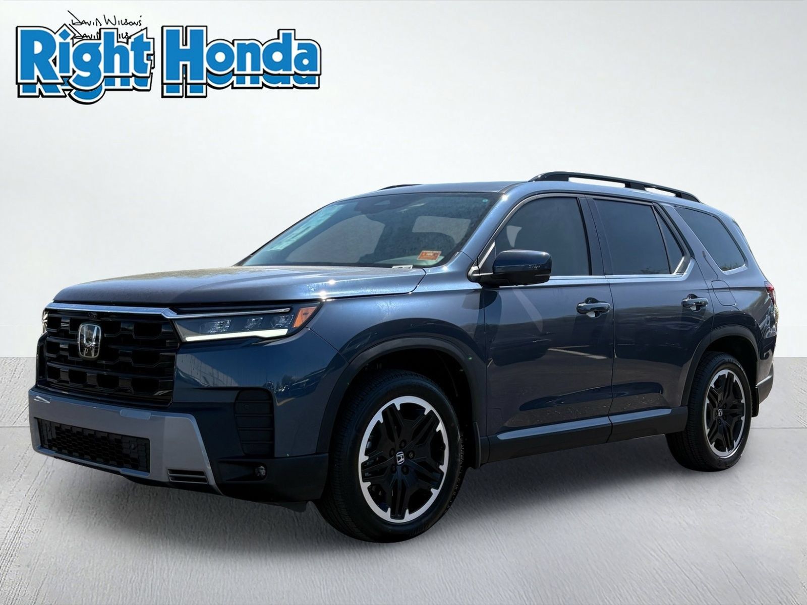 New 2026 Honda Pilot Touring image 1
