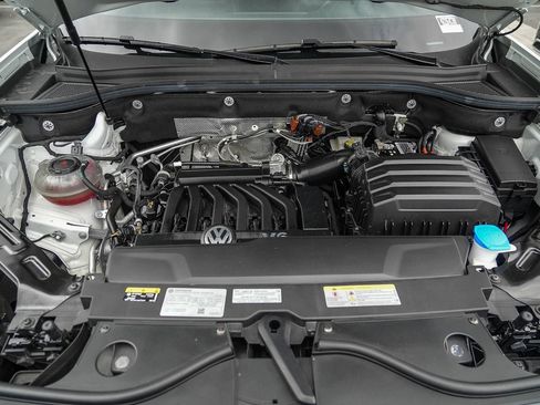 Certified 2023 Volkswagen Atlas SE FWD image 27