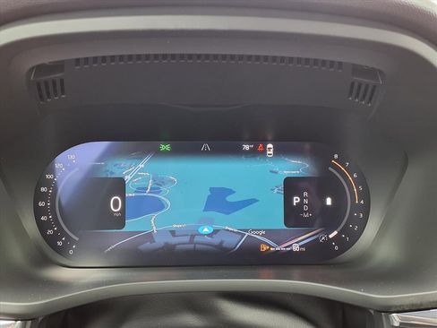 New 2026 Volvo XC60 B5 Plus w/ Protection Package Premier image 18