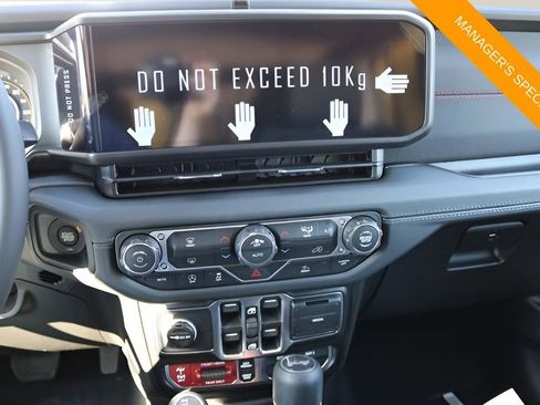 New 2026 Jeep Wrangler Unlimited Rubicon AWD/4WD image 20