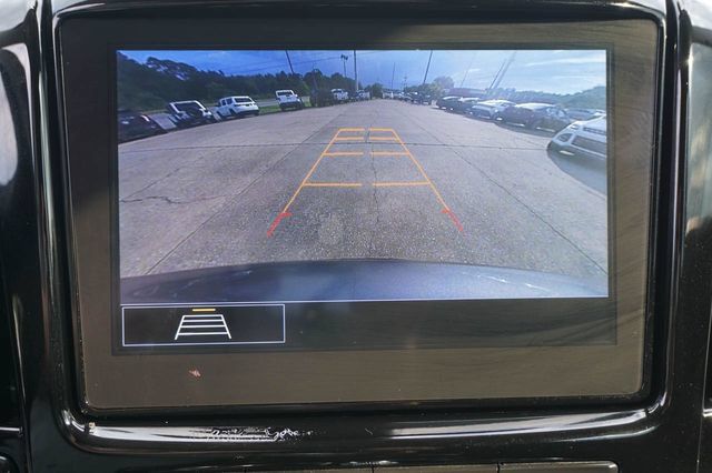 Used 2020 Chevrolet Traverse LT w/ Driver Confidence II Package AWD/4WD image 31