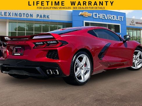 Used 2021 Chevrolet Corvette Stingray Premium Cpe w/ Z51 Performance Package RWD image 13