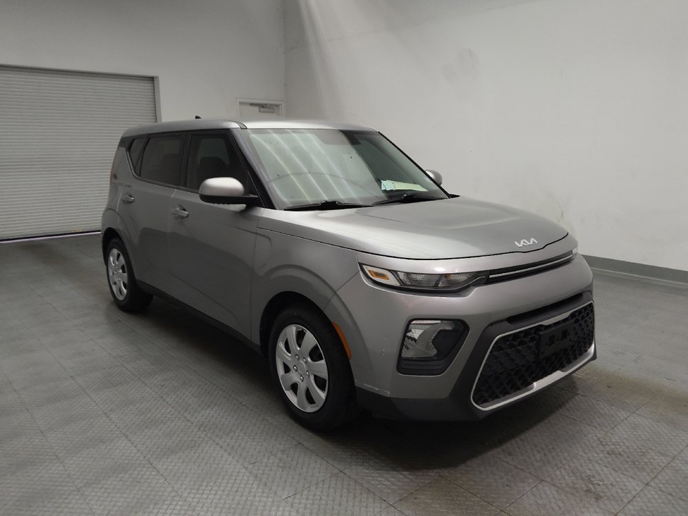 Used 2022 Kia Soul LX FWD image 13