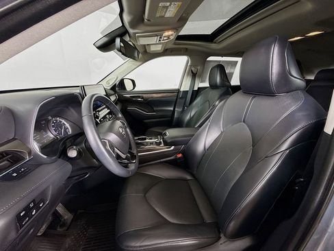 Certified 2022 Toyota Highlander Limited image 21