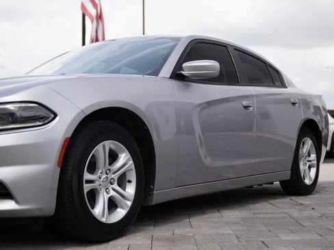 Used 2016 Dodge Charger SE w/ Popular Equipment Group RWD image 7