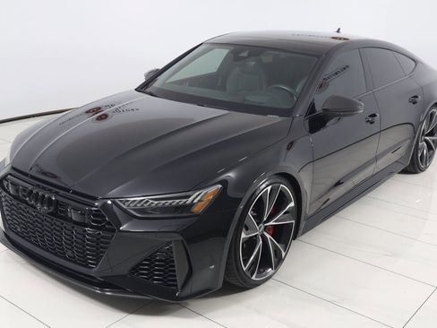 Used 2021 Audi RS 7 Sportback AWD/4WD image 32
