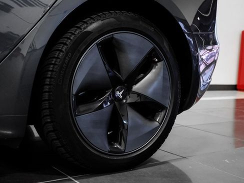 Used 2018 Tesla Model 3 Long Range image 63