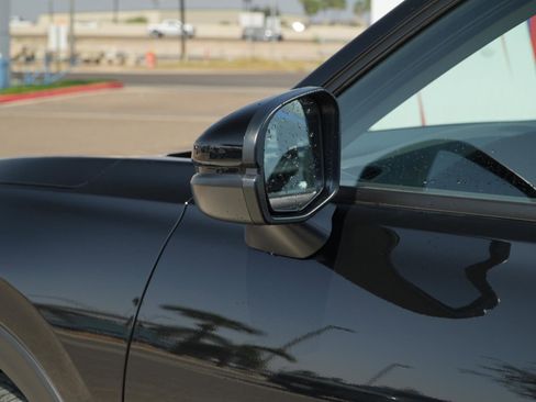 New 2026 Honda HR-V LX image 11