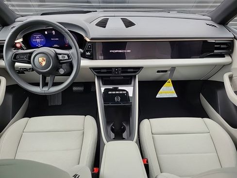 Used 2024 Porsche Macan 4 Electric image 10