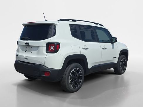 Used 2023 Jeep Renegade Latitude AWD/4WD image 5