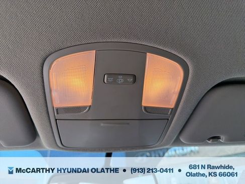 Used 2018 Hyundai Elantra SEL FWD image 24
