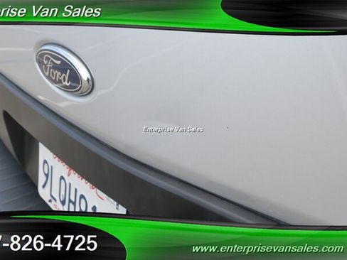 Used 2024 Ford Transit 350 XLT RWD image 6