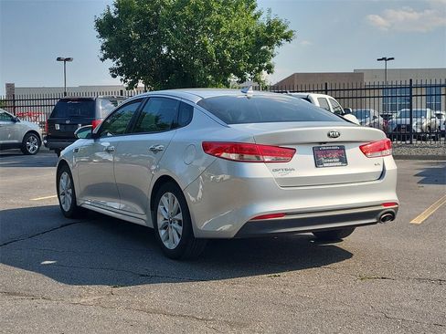 Used 2016 Kia Optima EX image 6