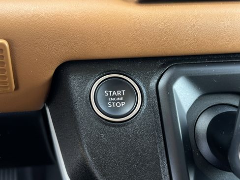 Used 2023 Land Rover Defender 130 First Edition AWD/4WD image 17