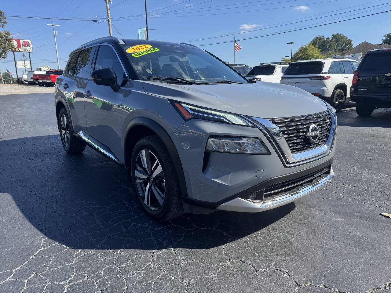 Used 2022 Nissan Rogue Platinum w/ Head-Up Display Package FWD image 8