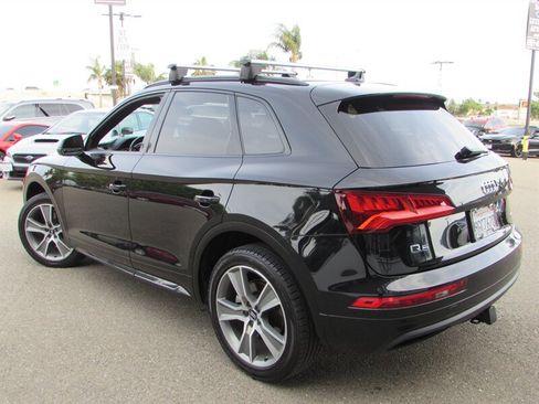 Used 2019 Audi Q5 2.0T Premium Plus w/ Premium Plus Package AWD/4WD image 4