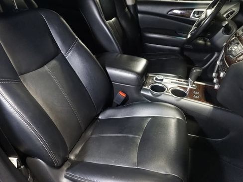 Used 2014 Nissan Pathfinder SL w/ Cargo Package AWD/4WD image 18