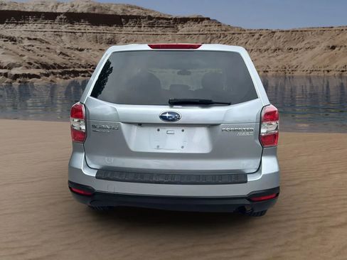 Used 2015 Subaru Forester 2.5i Premium w/ All-Weather Package AWD/4WD image 6