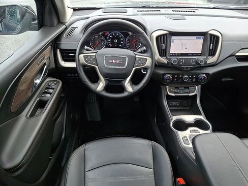 Certified 2023 GMC Terrain Denali w/ Denali Premium Package AWD/4WD image 11