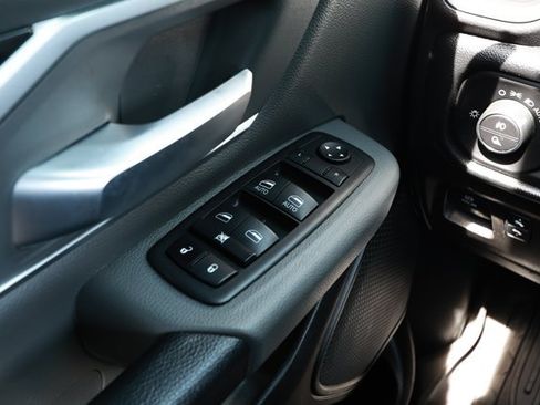 Used 2022 RAM 1500 Big Horn RWD image 21