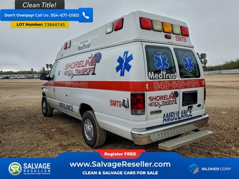 Used 2009 Ford E-350 and Econoline 350 Extended Super Duty image 3